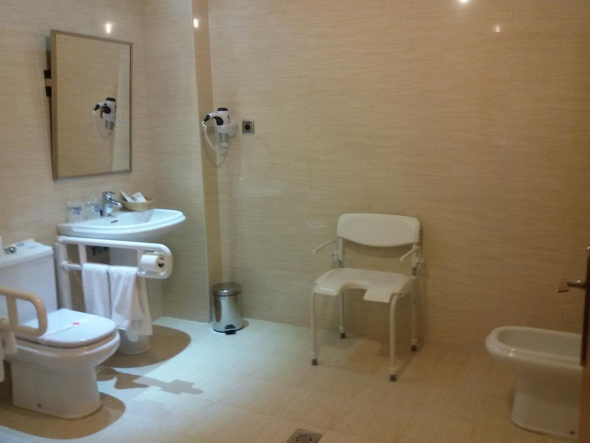 Hotel II Castillas Ávila Zewnętrze zdjęcie